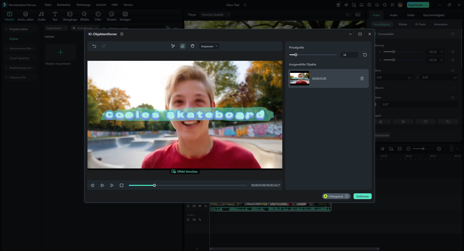 Verschieben Sie das Video zu verschiedenen Zeiten. Wählen Sie die Objekte aus, die Sie aus dem Video entfernen möchten. Klicken Sie auf die Entfernen Schaltfläche und warten Sie, bis Filmoras KI die Zensur verarbeitet und entfernt hat.