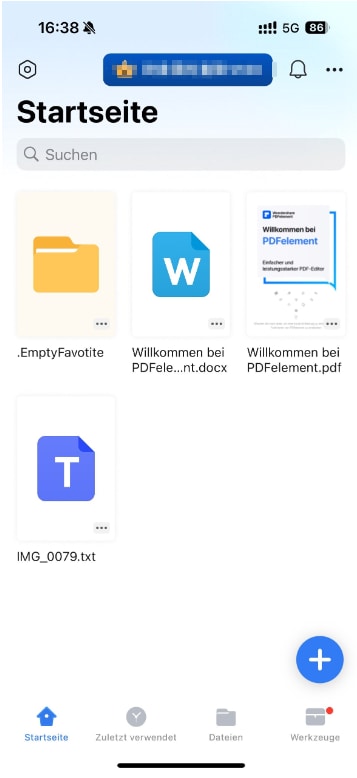 Öffnen Sie Wondershare PDFelement auf Ihrem iPhone oder iPad. Klicken Sie auf die Schaltfläche Plus (+) auf der unteren linken Seite der Oberfläche.