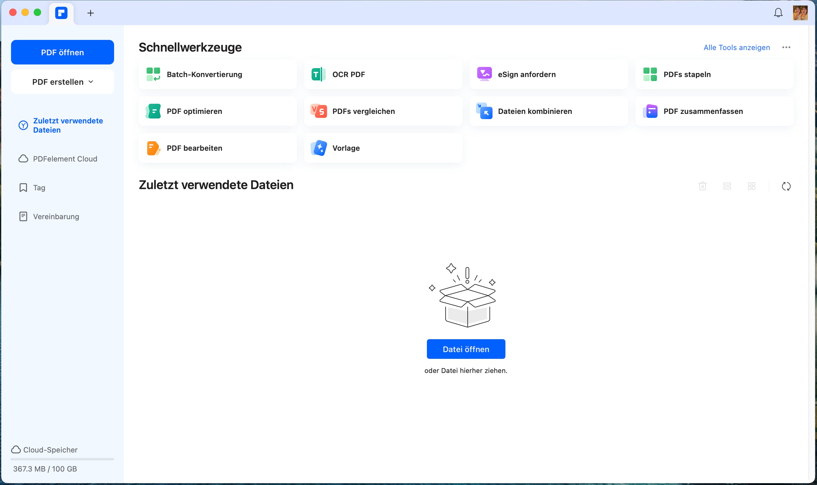 Laden Sie Wondershare PDFelement herunter und installieren Sie es auf Ihrem Mac. Öffnen Sie Wondershare PDFelement und klicken Sie auf "Datei öffnen", um die PDF-Datei zu importieren, die Sie bearbeiten möchten.